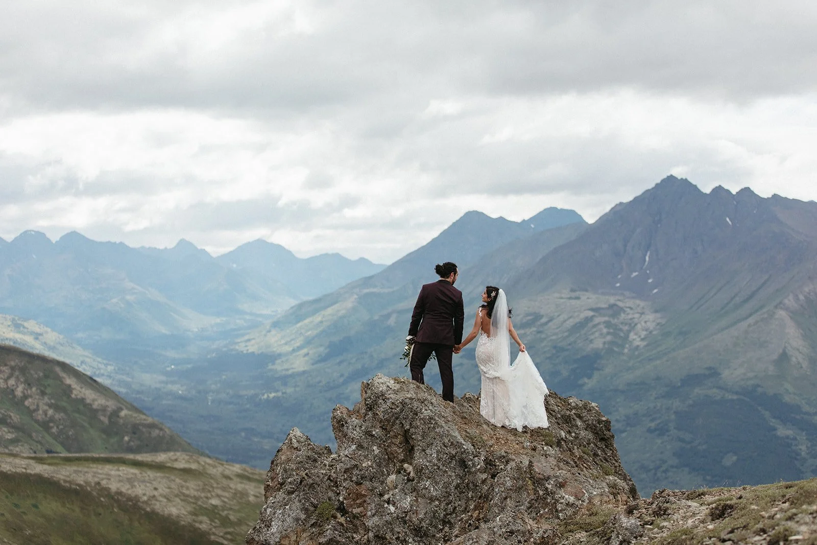 elope in the mountains