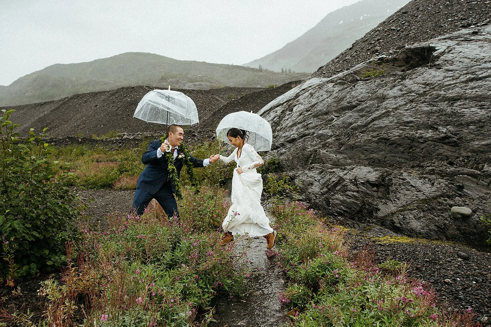 how to tell your family you're eloping