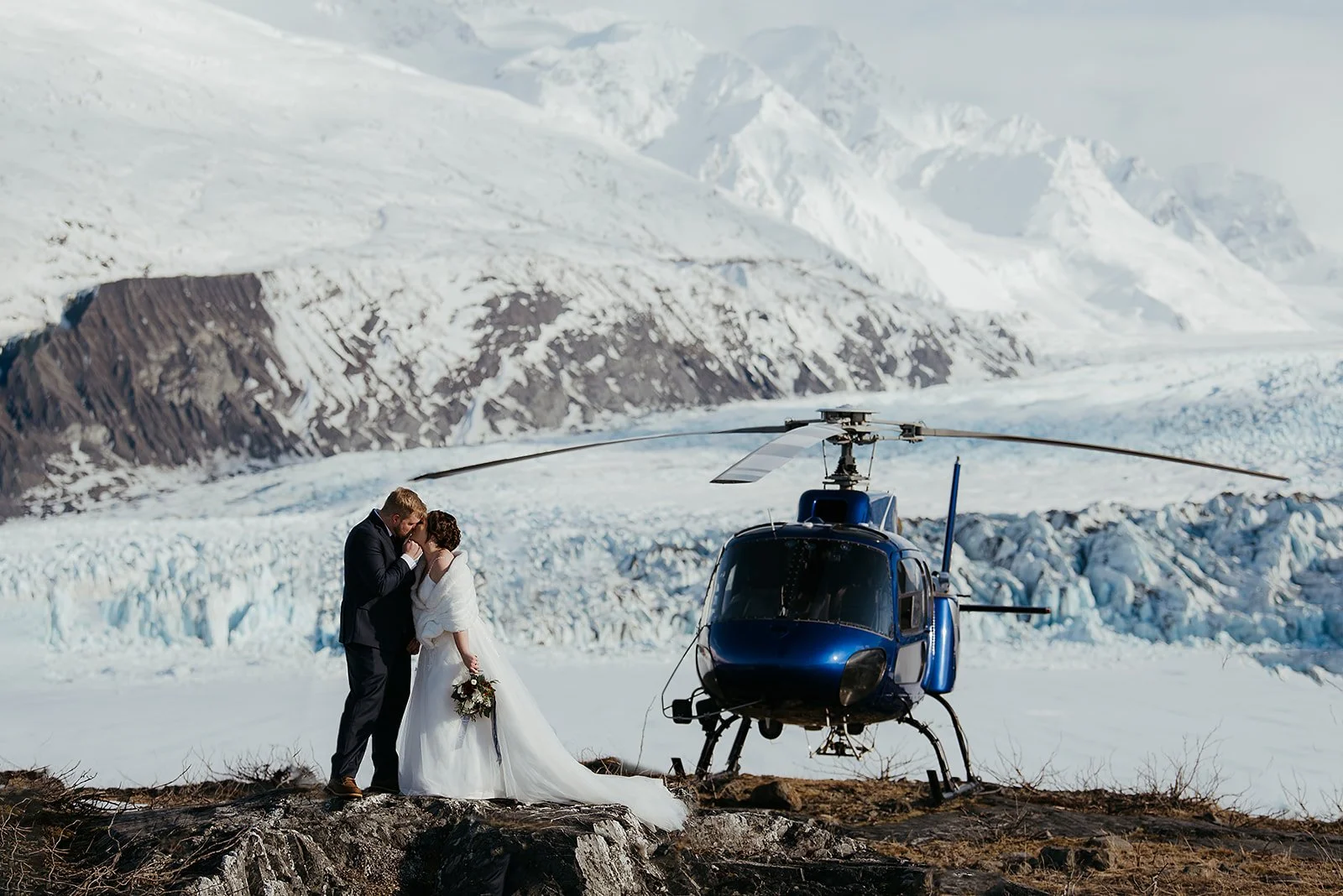 how to tell your family you're eloping