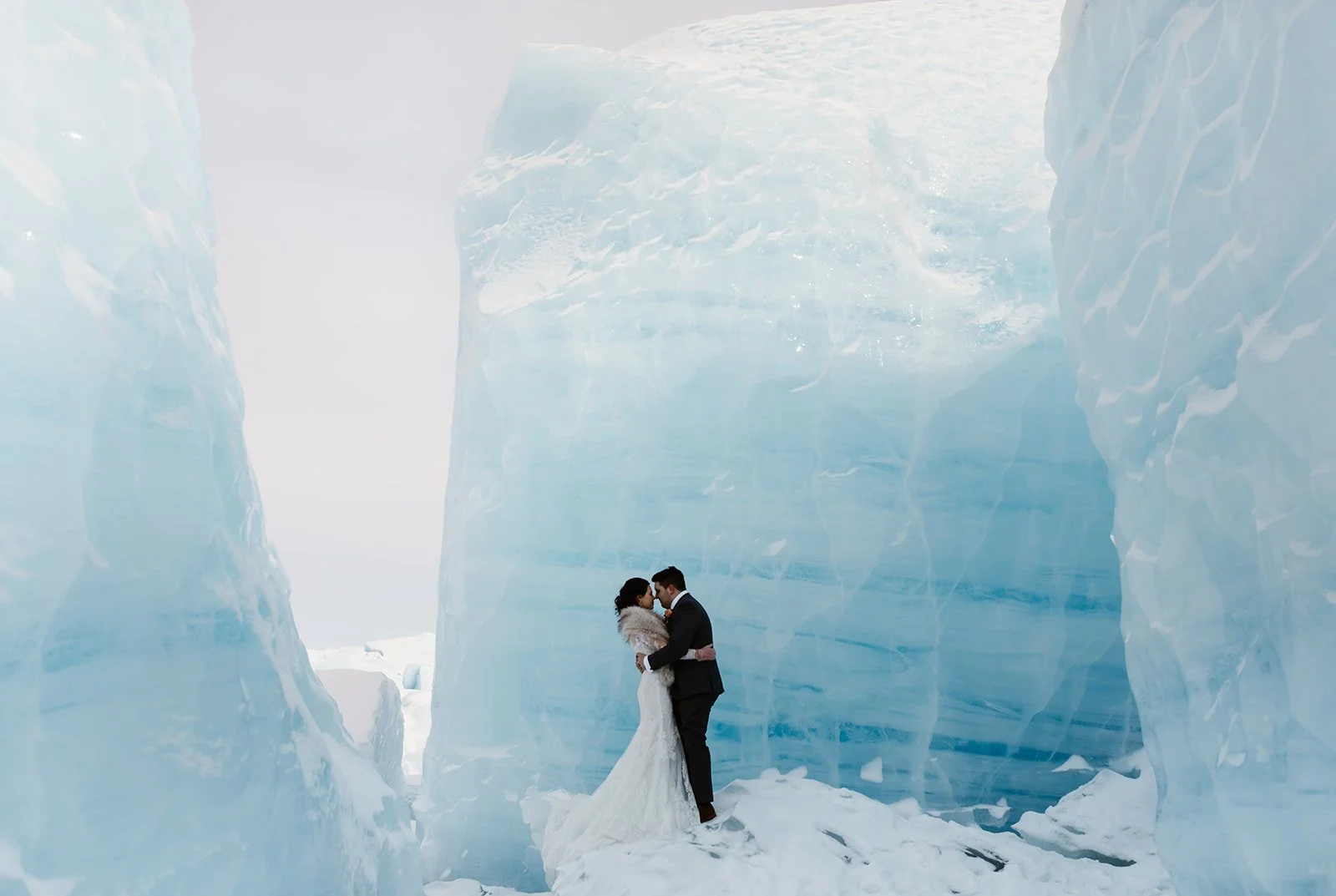 This guide will give you some tips and advice for planning an incredible, one of a kind Alaska glacier elopement!