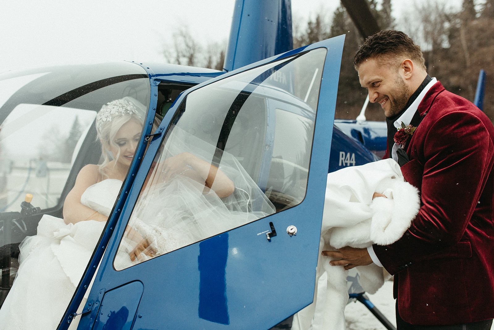 elopement packing checklist