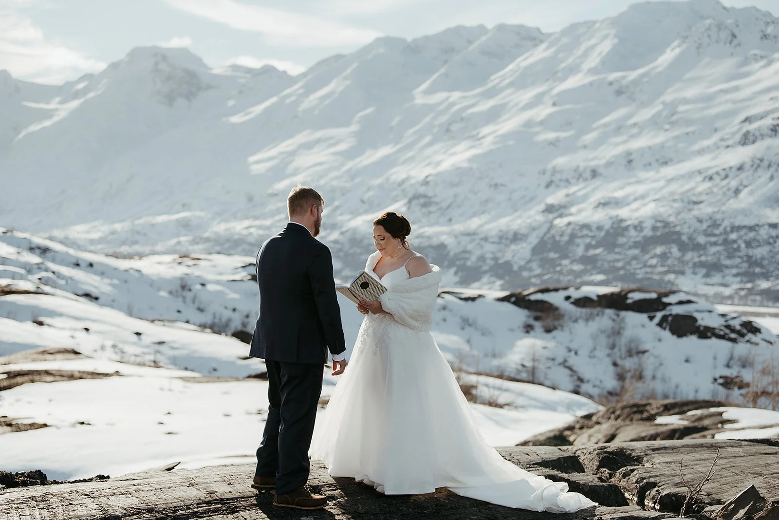 how to tell your family you're eloping