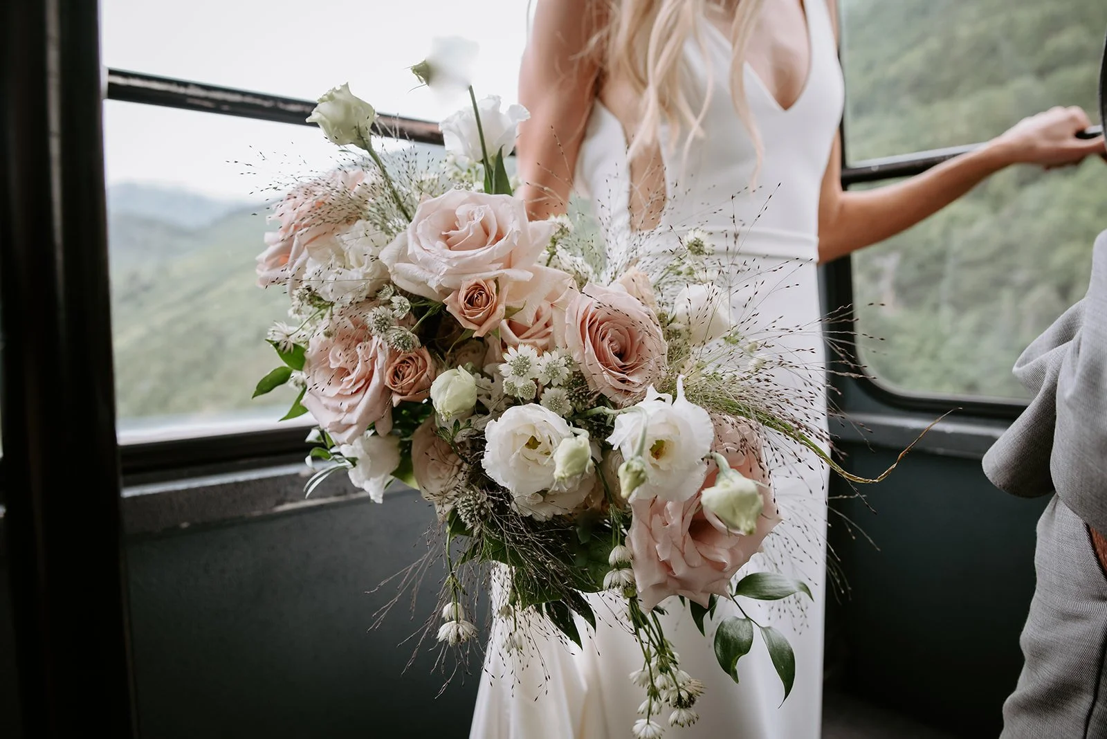 Alaska Wedding Flowers