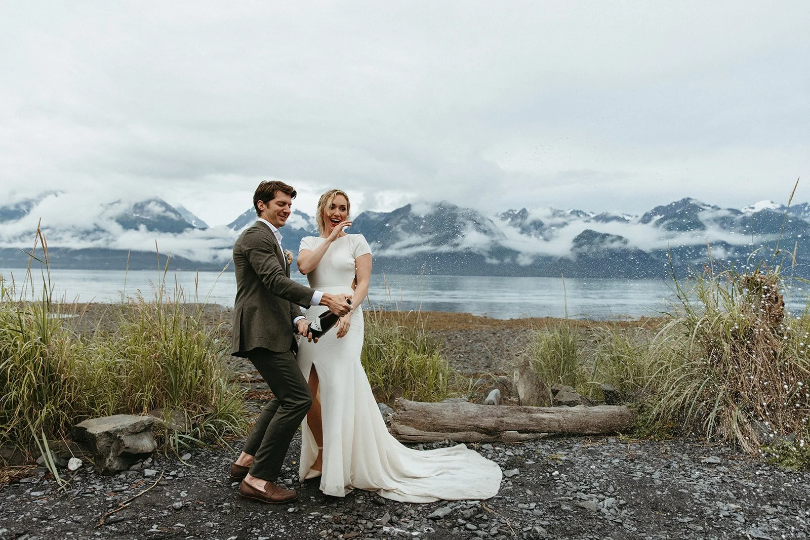 destination wedding in alaska