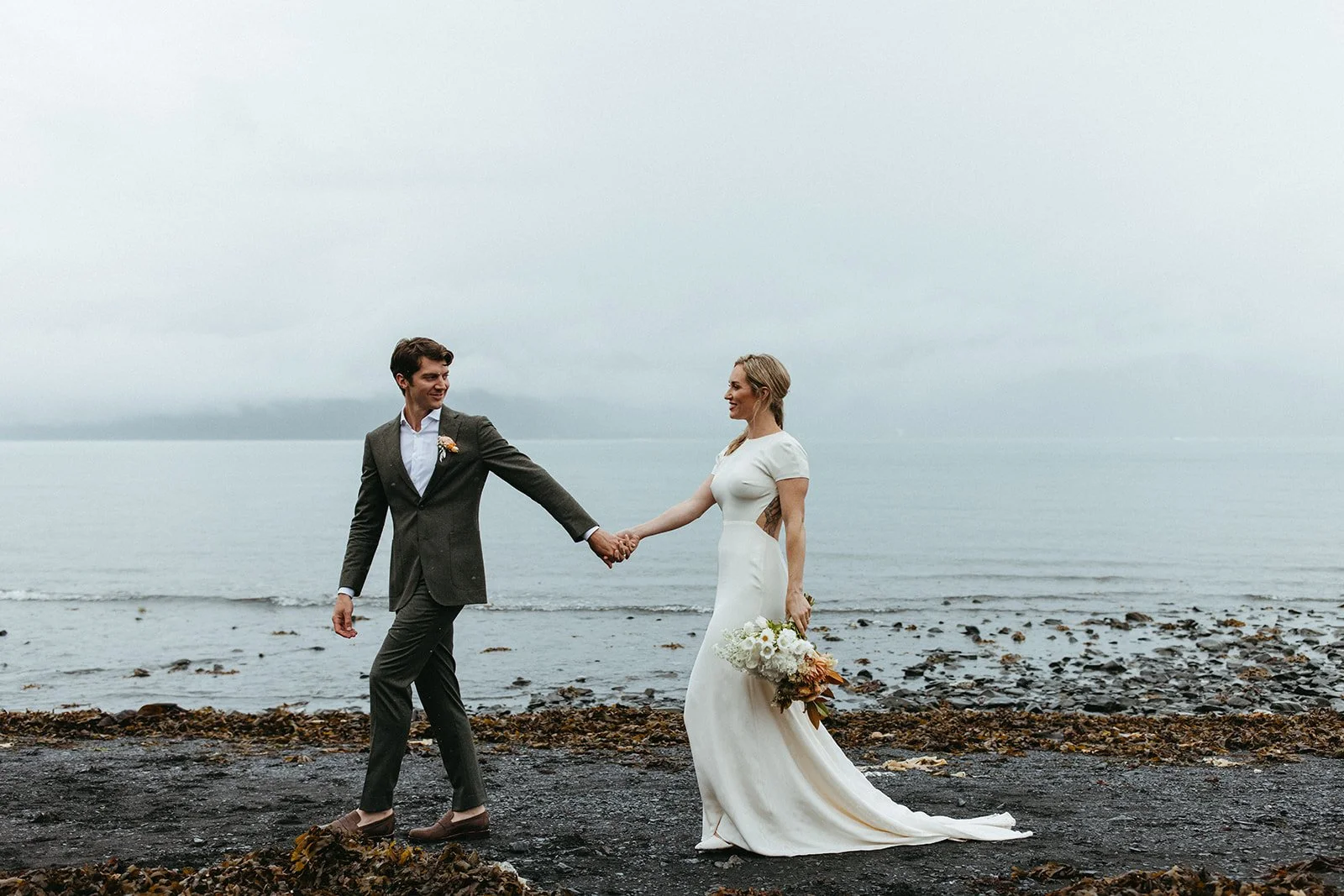 how to tell your family you're eloping