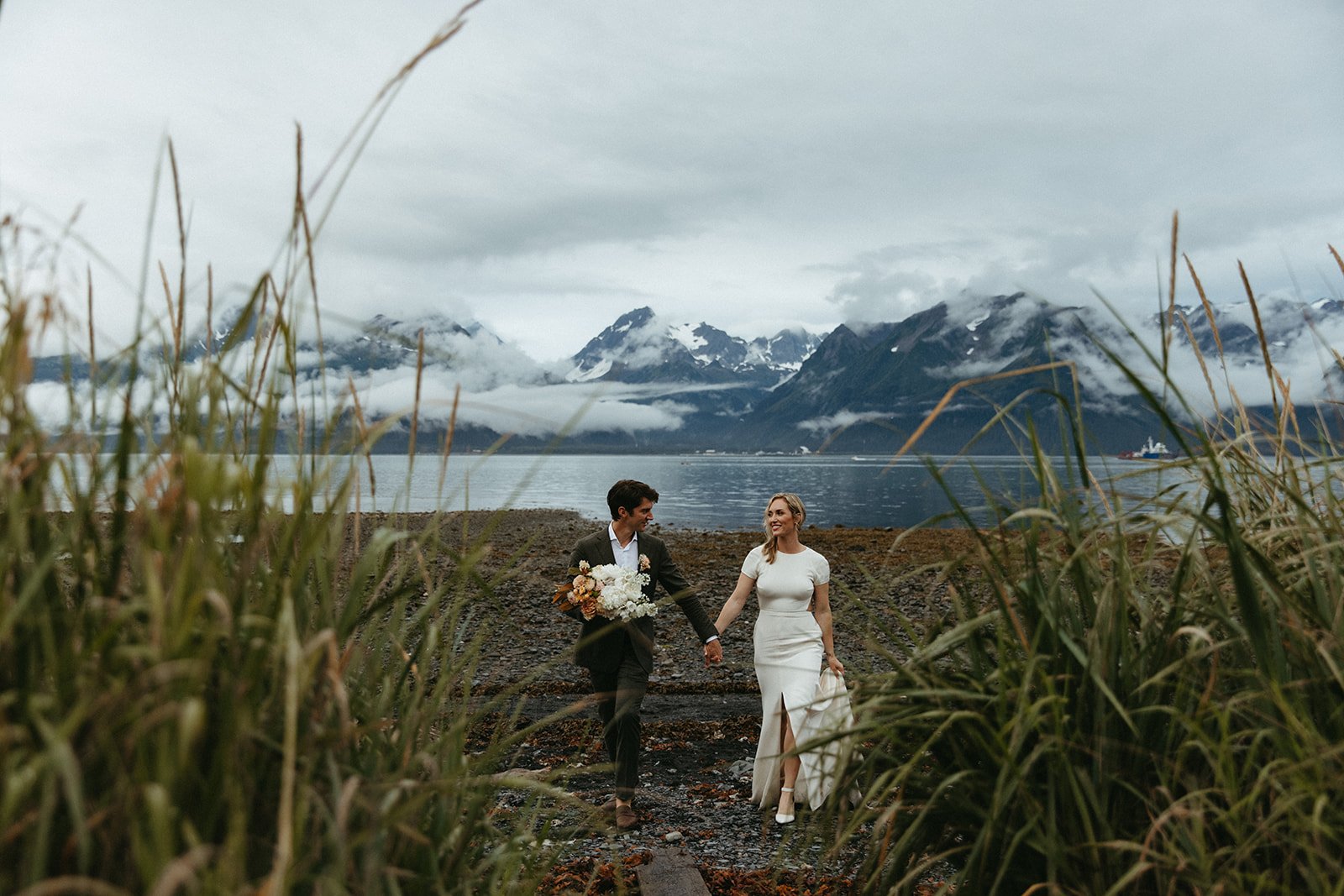 destination wedding in alaska