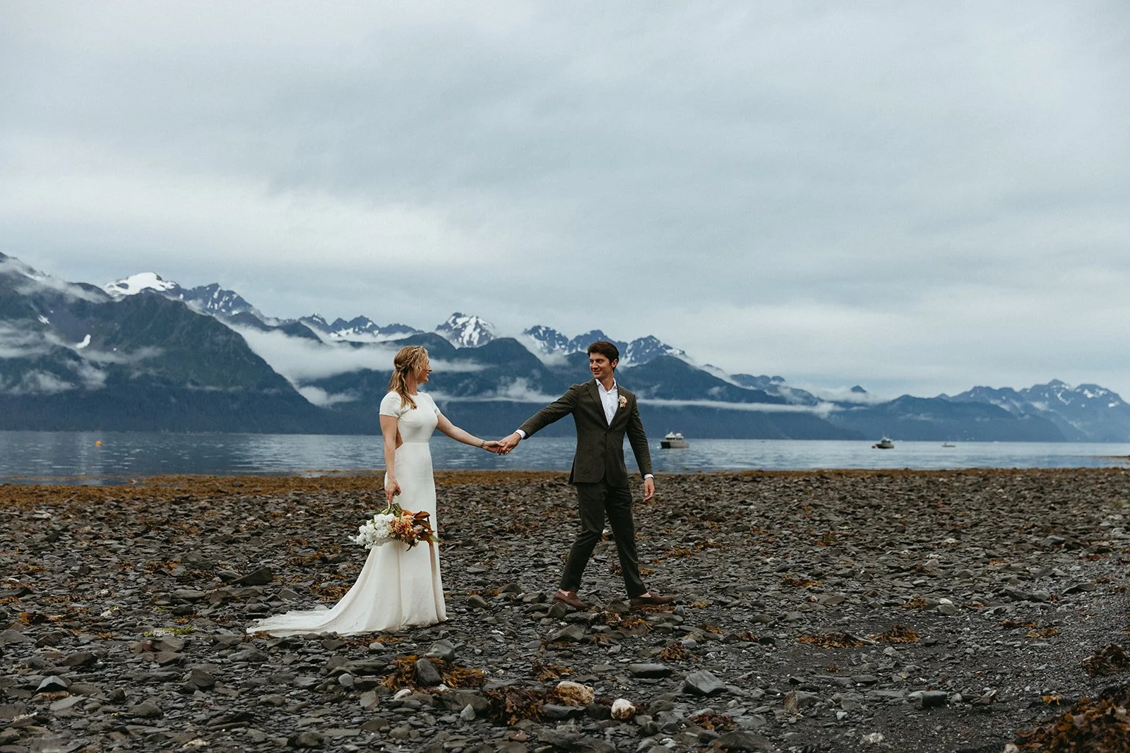 destination wedding in alaska