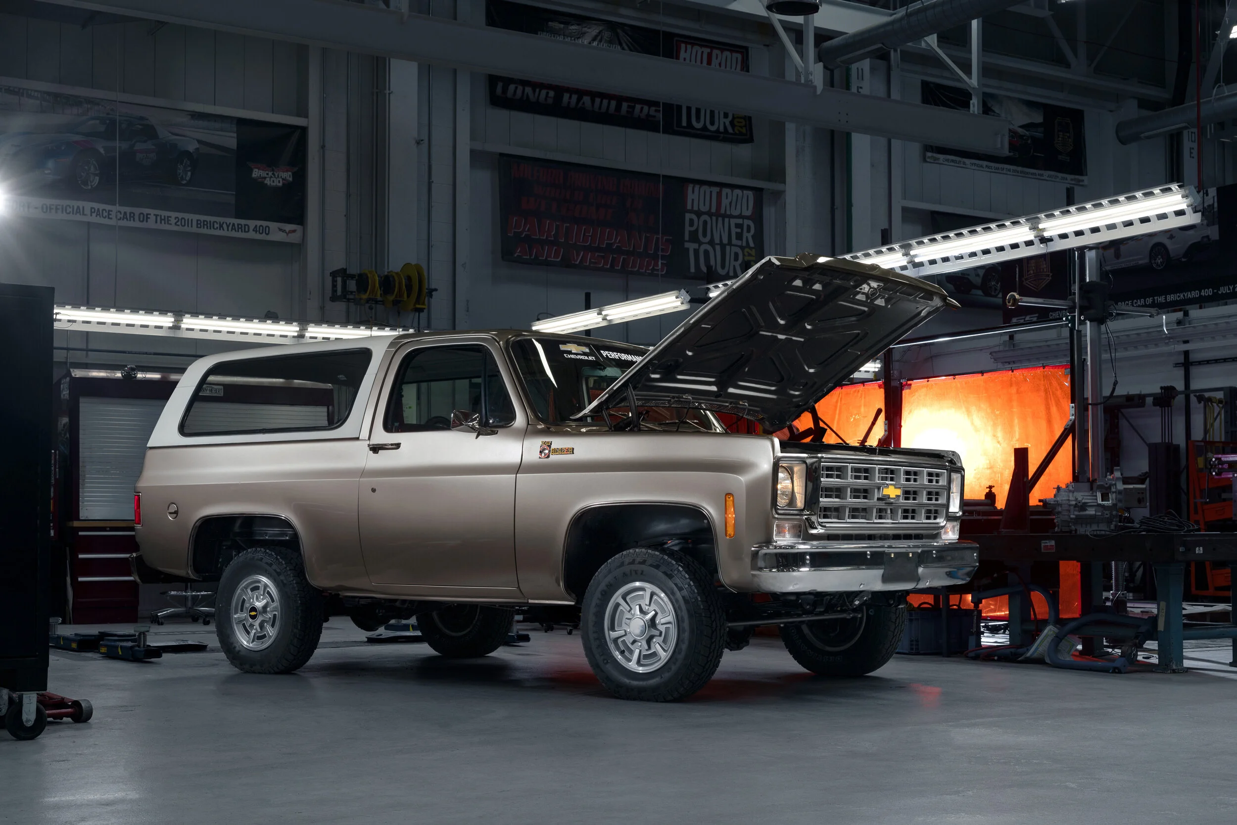 GM Previews “eCrate” Powertrain in ’77 K5 Blazer