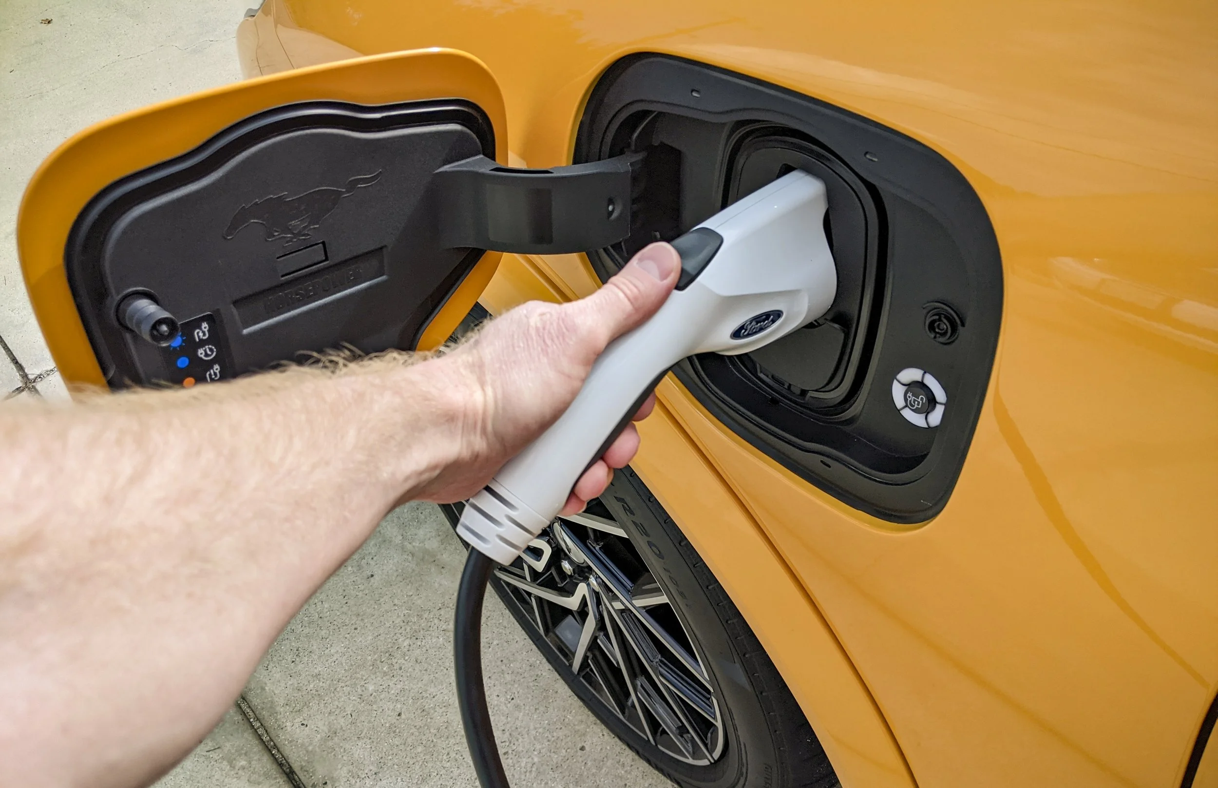 Home Charging Fail: EV Success Requires Manufacturers Target Happiness
