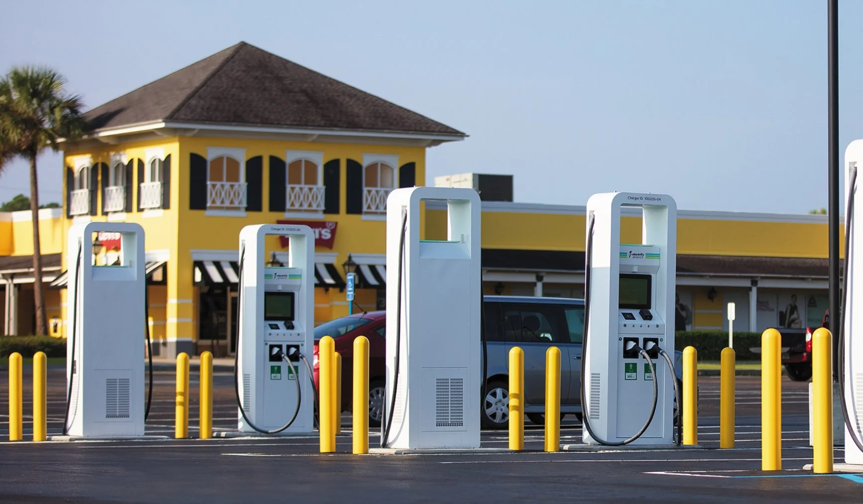 Electrify America – Putting Chargers Where People Shop, Dine, &amp; Bank: Well, Duh 