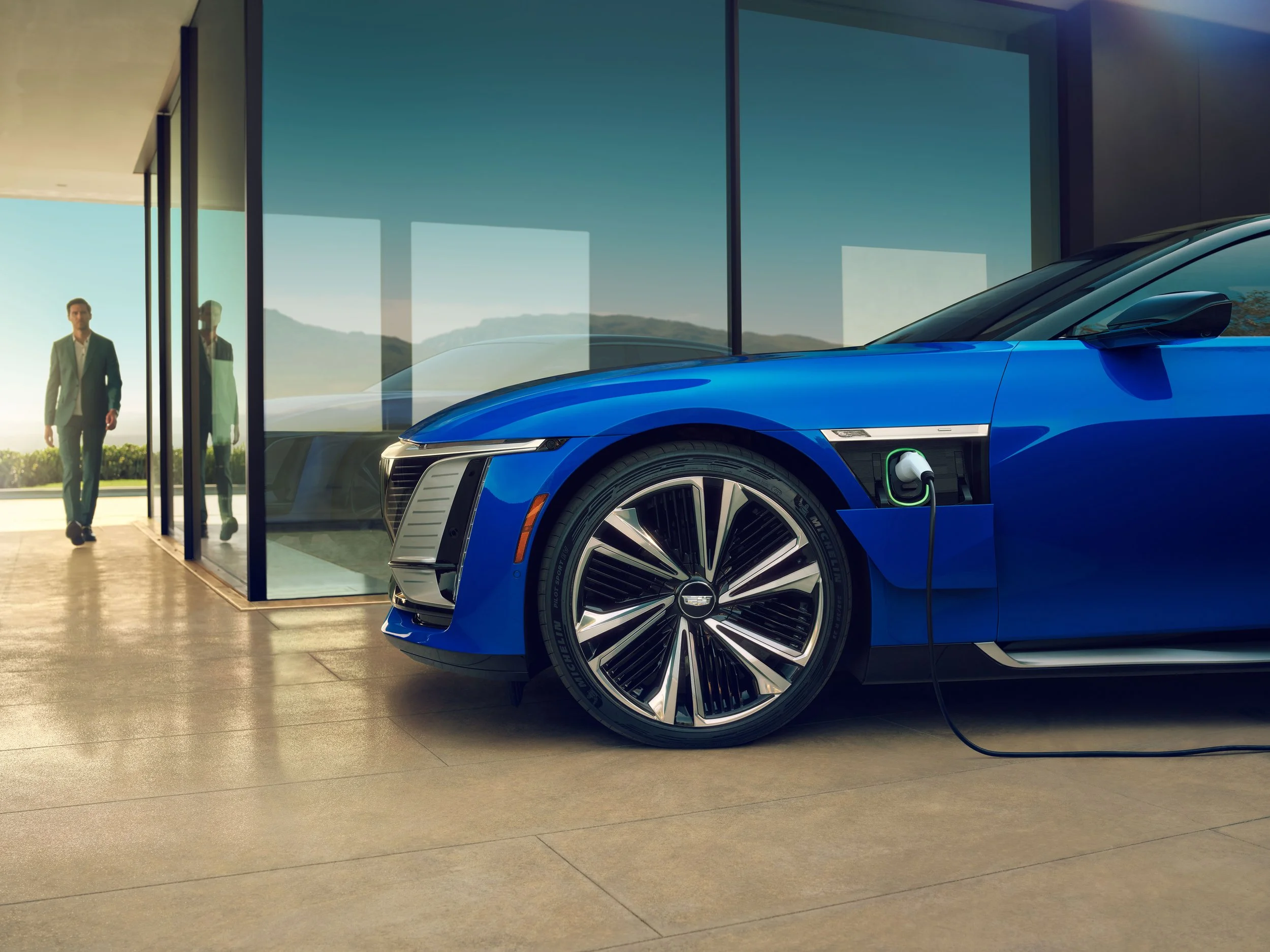 TWC Podcast #89: Rolls-Royce, Foxconn, and the Second Coming of Cadillac