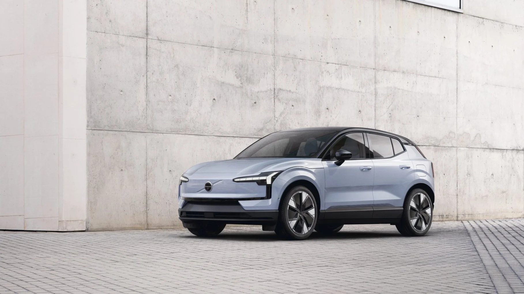 2024 Volvo EX30: Competitively Priced Small EV SUV Shakes Up the Segment