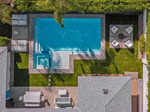 Change your Backyard into a paradise with our premium options of luxurious Spools 