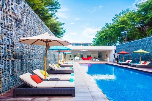 Design Your Backyard with Beautiful Gunite Inground Pools 