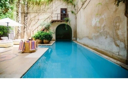 Make Your Backyard Beautiful with the Premium Fiber Glass Pool