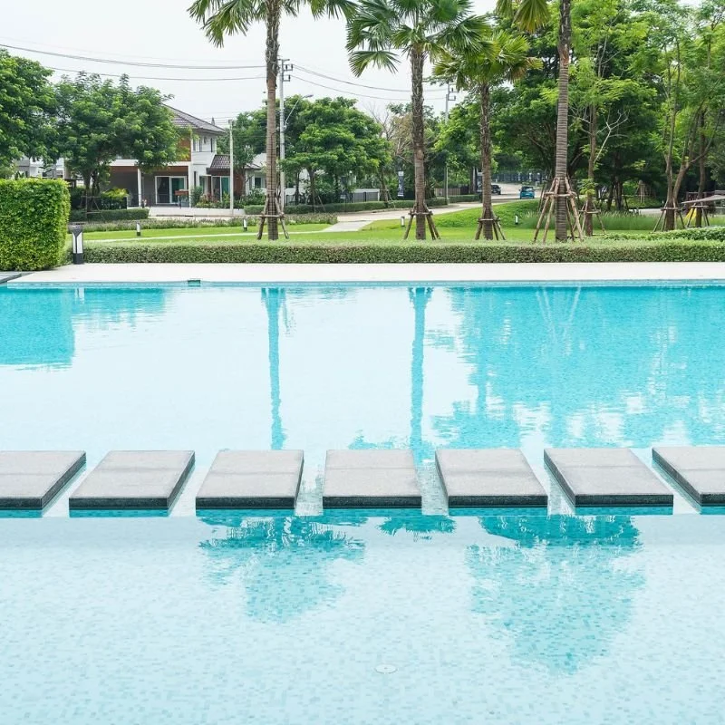 Design the Perfect Backyard with Premier Fiberglass Pool Installations