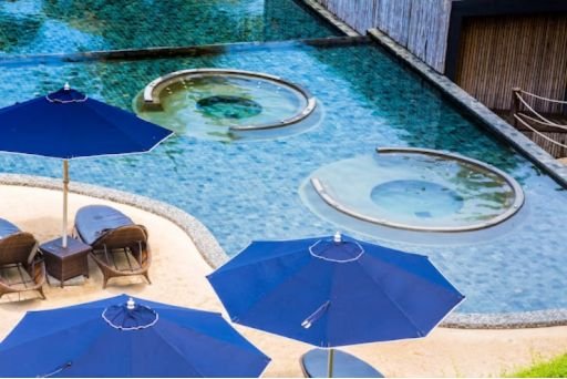 The Perfect Blend of Style and Luxury for Modern Backyards with Cocktail Pools