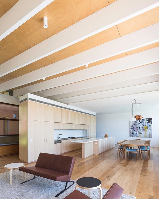 Timber details at our Birchgrove project with @angelo_candas 🙌🏻 #masterbuilder #sydneybuilder