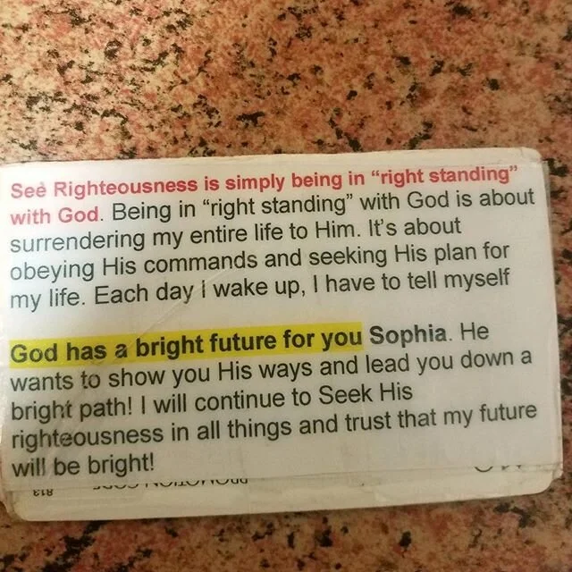 A Dose Of Encouragement from my Mom. She always wrote hand written prayers and words of encouragement for herself. She stuck them inside of her bible, books, her purse, the car omg we have notes for days. (We should write a book @kspeakslife) I thank