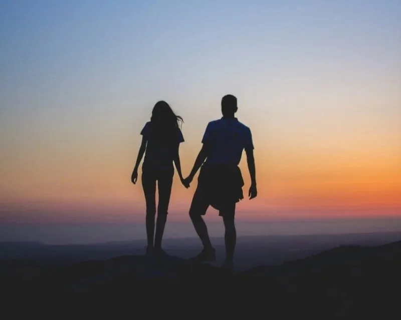 How Attachment Therapy Helps Change Our Relationships