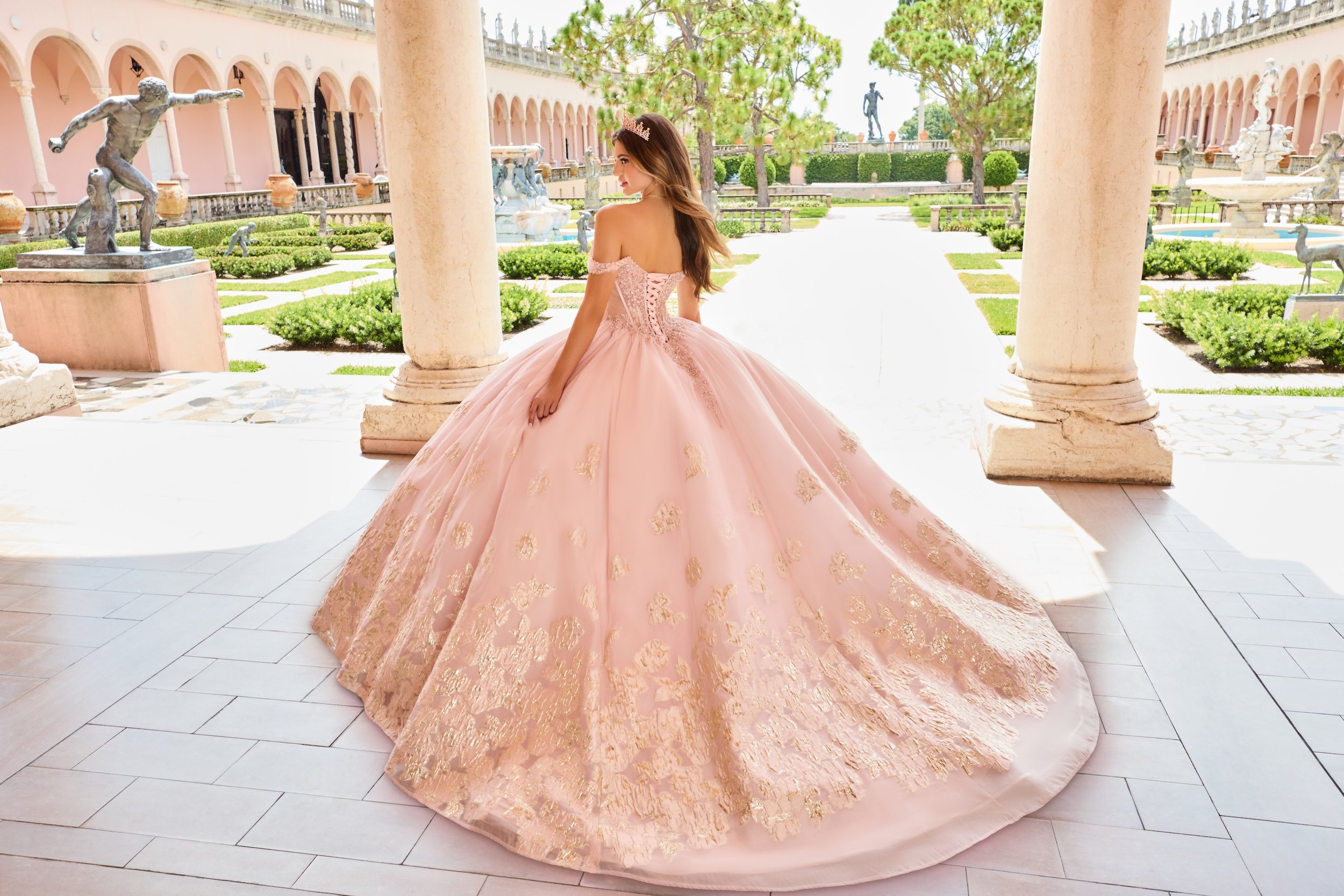 Nalleli Dominguez - PR30154_PETAL-PINK_229.jpg