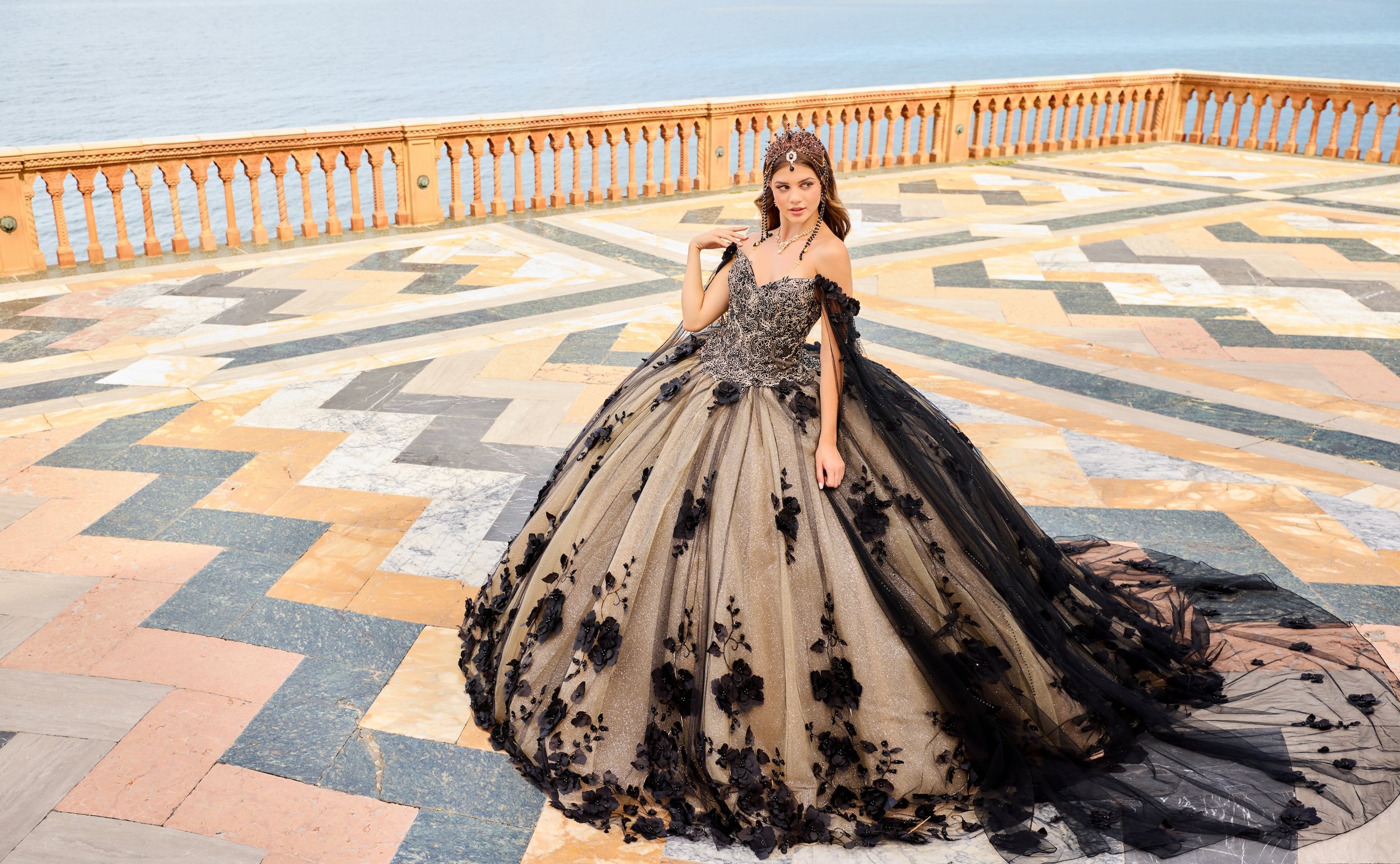 Nalleli Dominguez - PR22021_BLACK_CHAMPAGNE_061.jpg