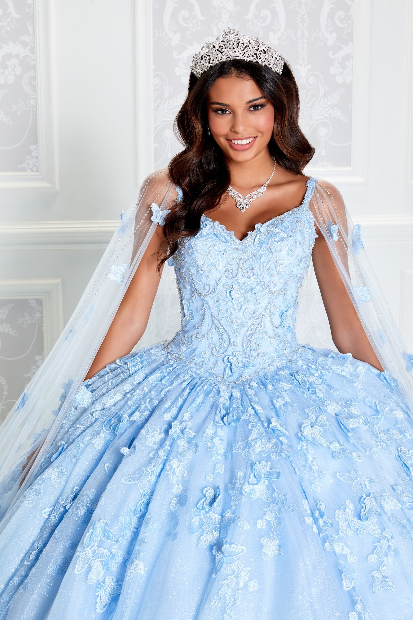 Nalleli Dominguez - PR12261_LIGHT-BLUE_4440.jpg