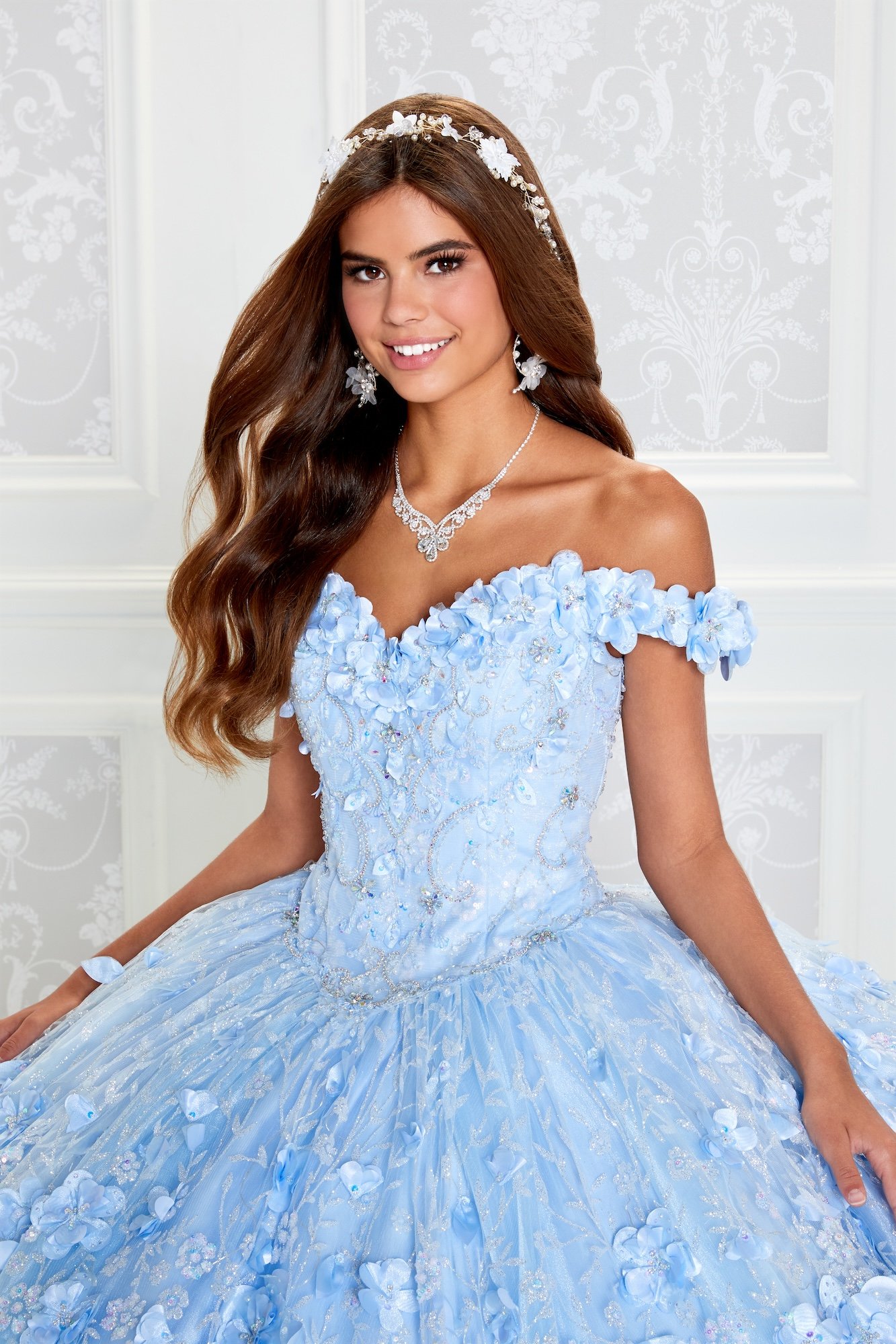 Nalleli Dominguez - PR22036_LIGHT-BLUE_1116.jpg