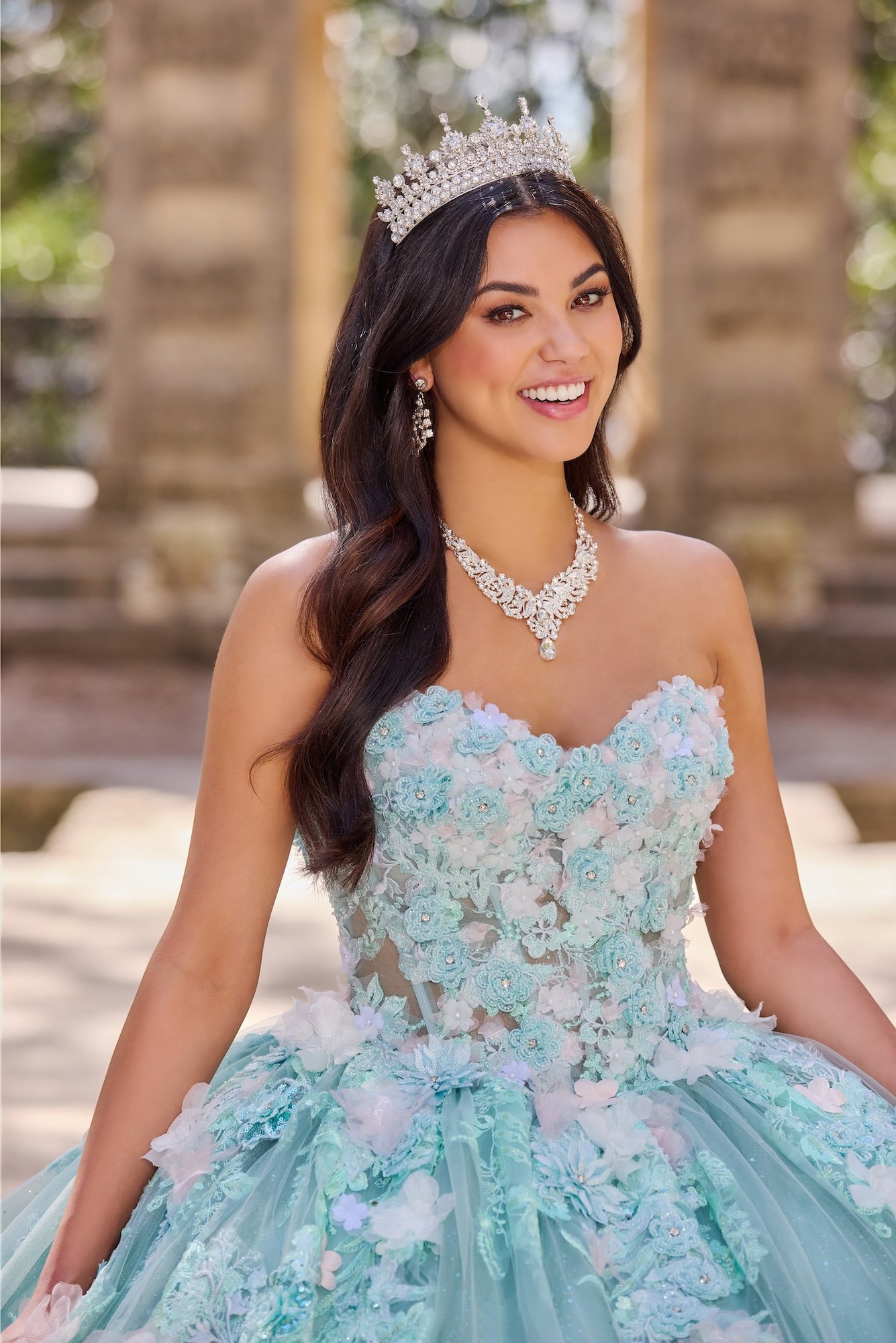 Nalleli Dominguez - PR30133_Sage_9276.jpg