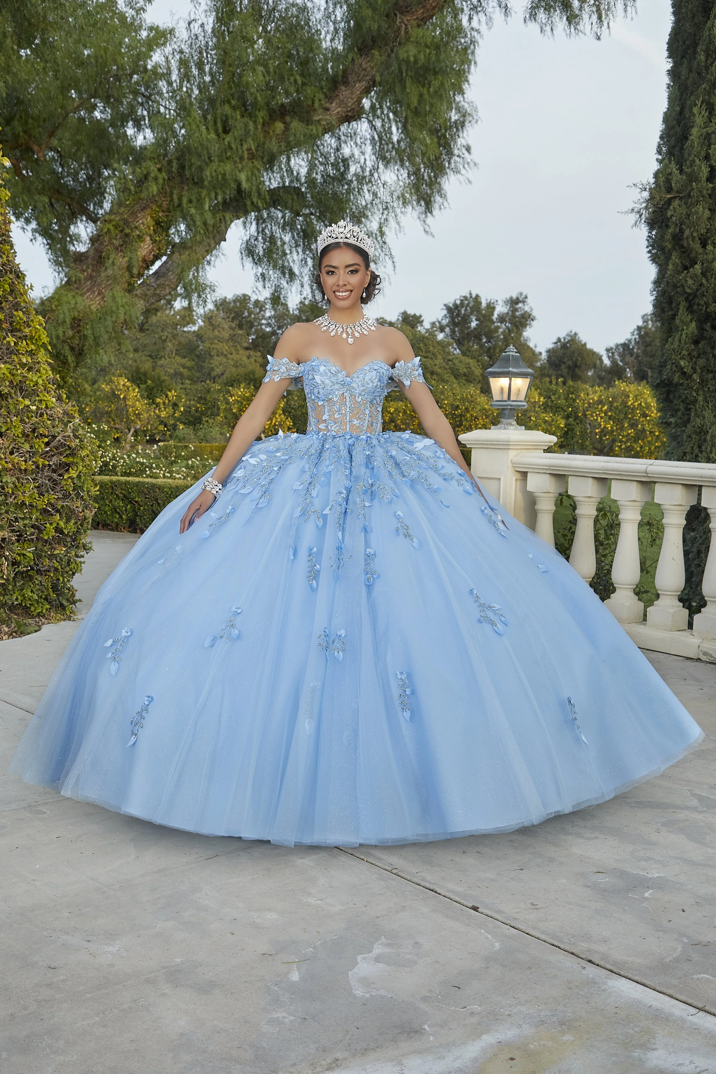 Nalleli Dominguez - 60181-0476.jpeg