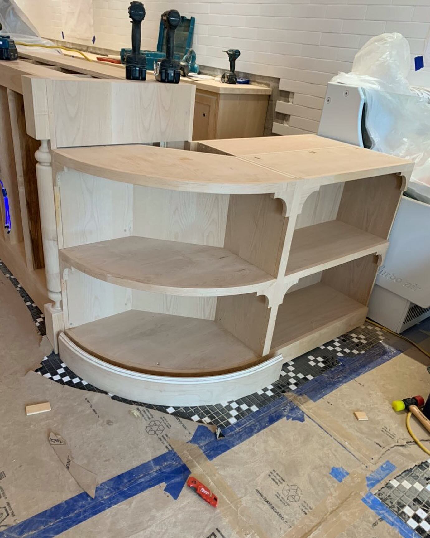 The VW crew has been working on a super cool project the last couple weeks. Here are some sneak peaks of the install in progress. #customcabinetry #customcarpentry #radiuscabinetry #ojai #ojaiicecream #woodturning #turnedlegs