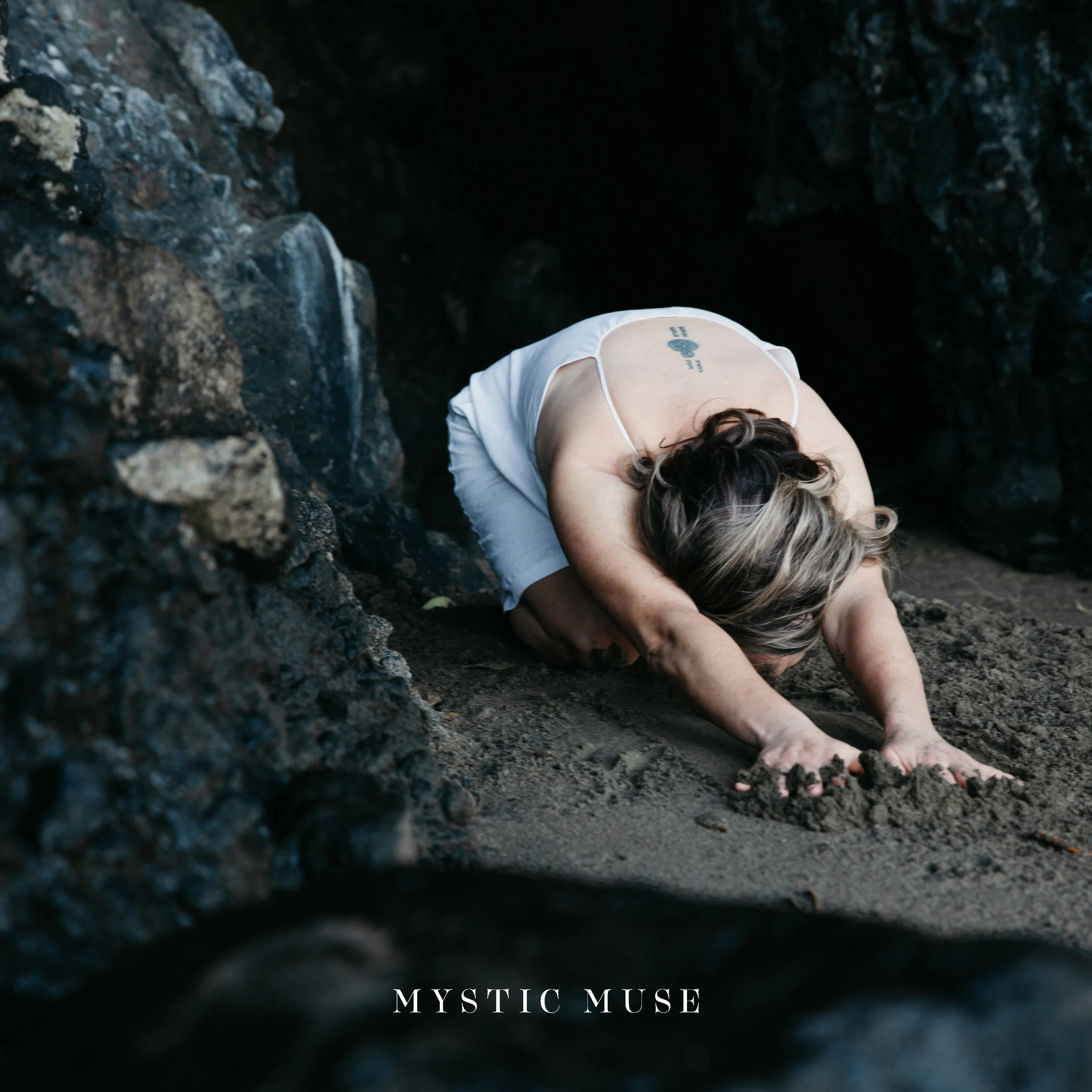 MysticMuse_Social_Tiles_TinaKappKailea_2_Page_02.jpg