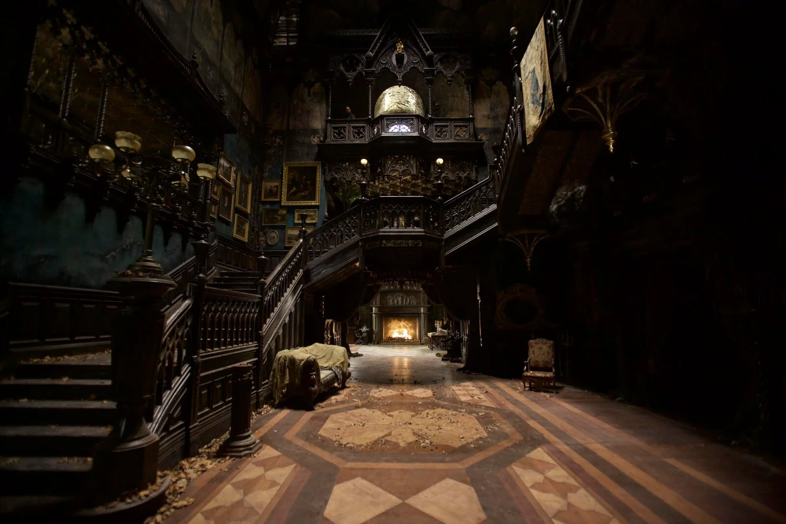 crimson-peak-set-design-002.jpg