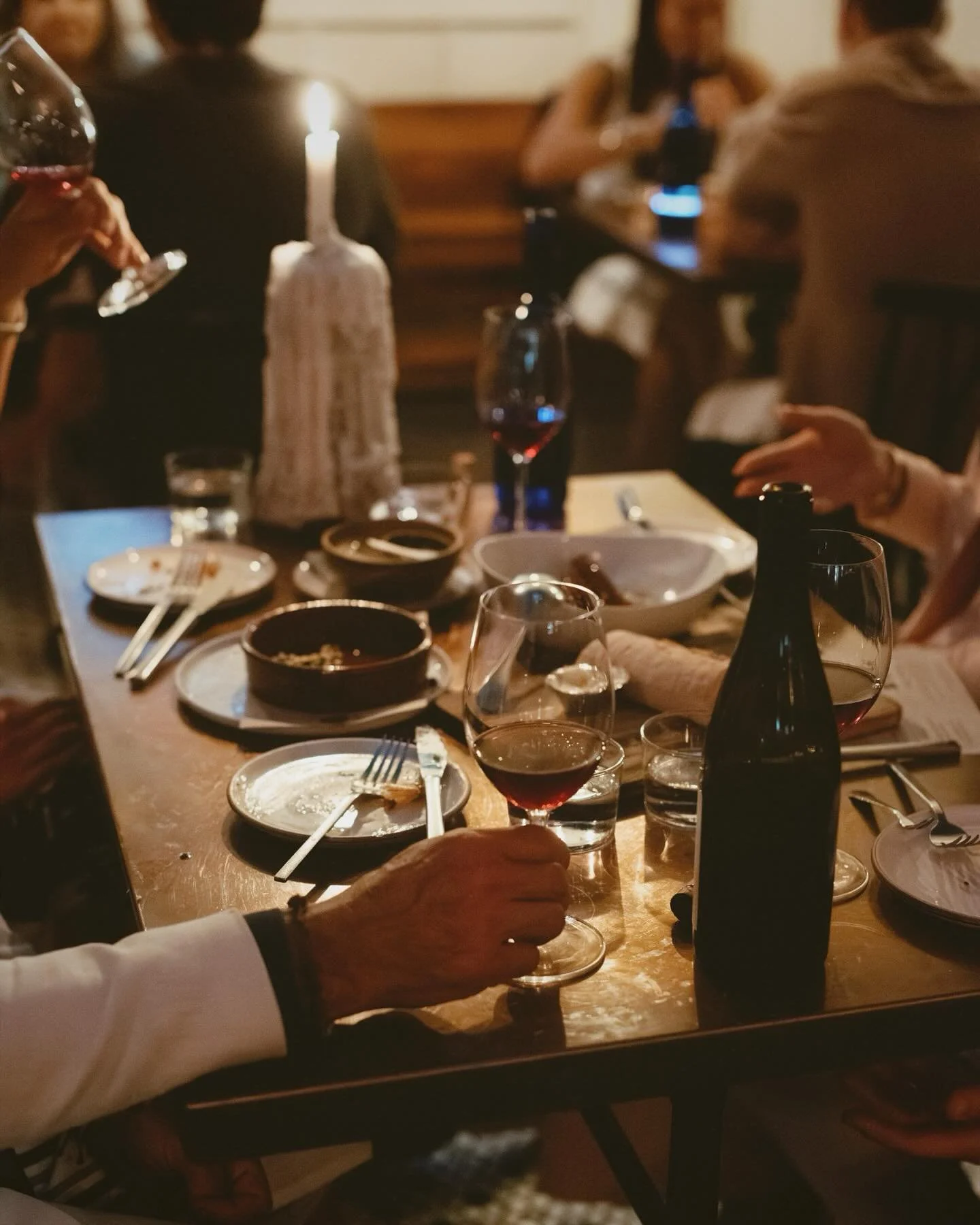 + Conversations flow better by candlelight 🕯️ +

Take your weekend catch-ups to the next level. Link in bio 🔗