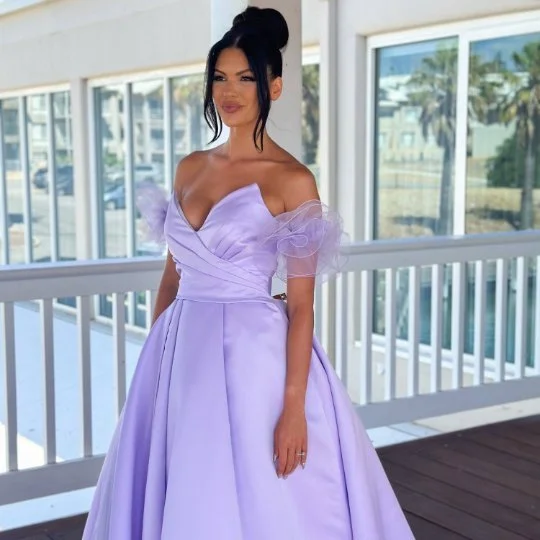 Lilac+Curve+wedding+dress+by+Rachel+Rose+Bridal+9.jpg