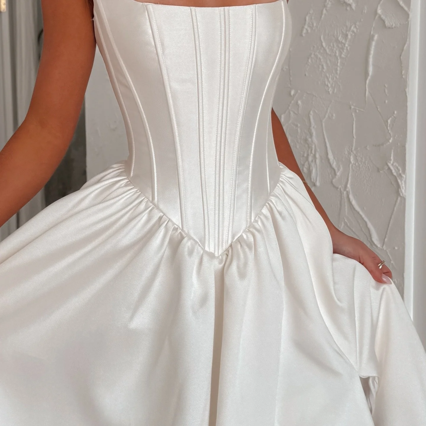 The bodice of your dreams ✨☁️ @rachelrosebridal