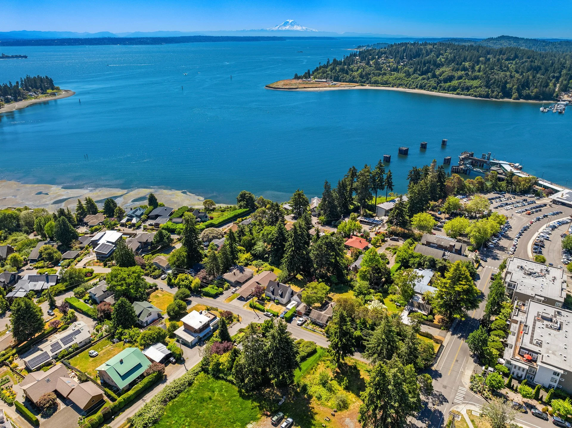 Rates are in the mid 7s. Should sellers cut prices—or fund buydowns?