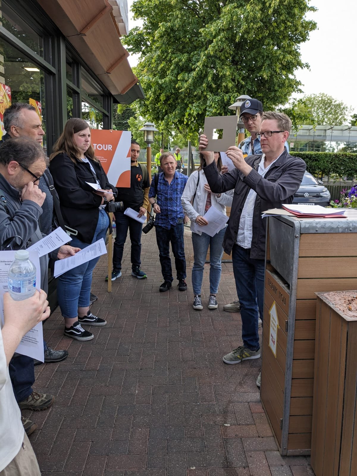 PHOTOGRAPHY WORKSHOP: HYUTON<em>01.06.24 | 10:00 - 12:00<em>