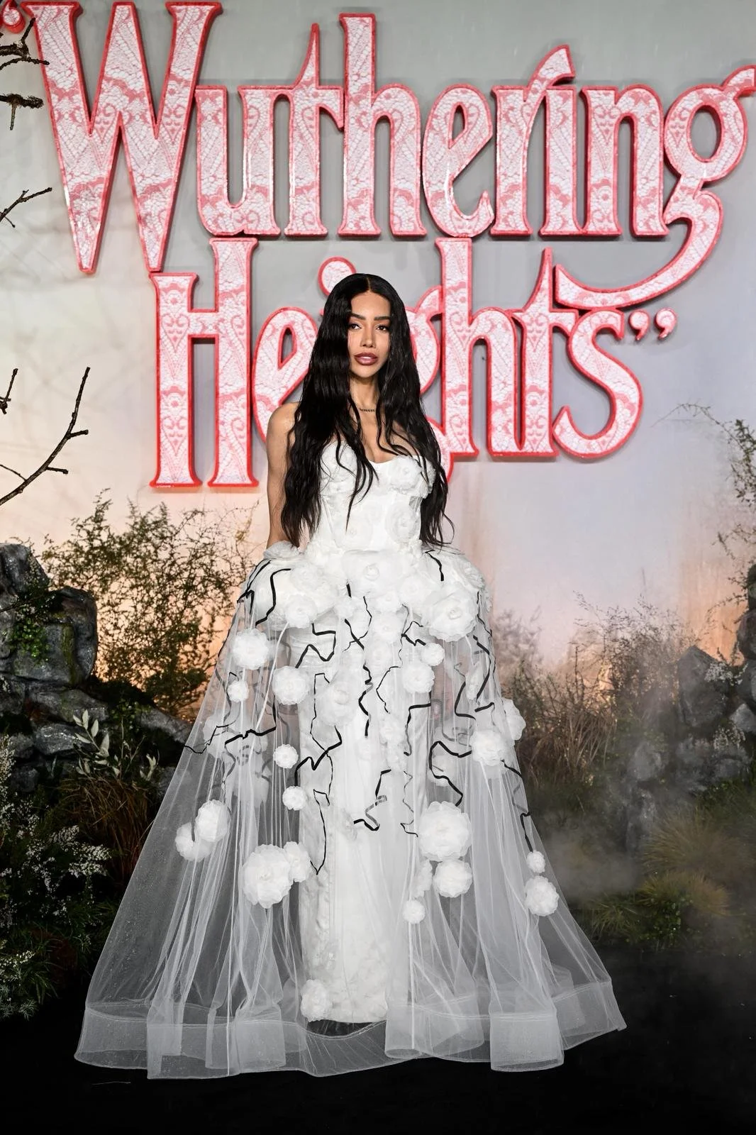MUNROE BERGDORF - WUTHERING HEIGHTS PREMIER