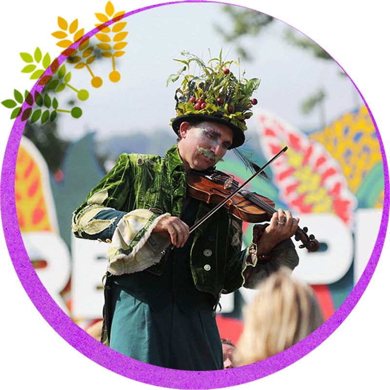 Rowanbank-performers-Isa-musicians-accordian.png