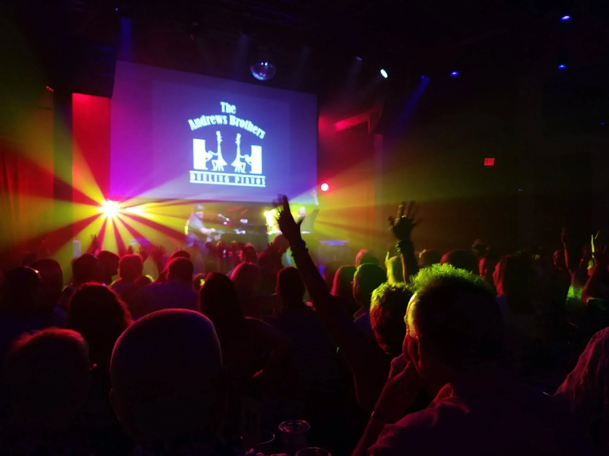 The Andrews Brothers Dueling Pianos