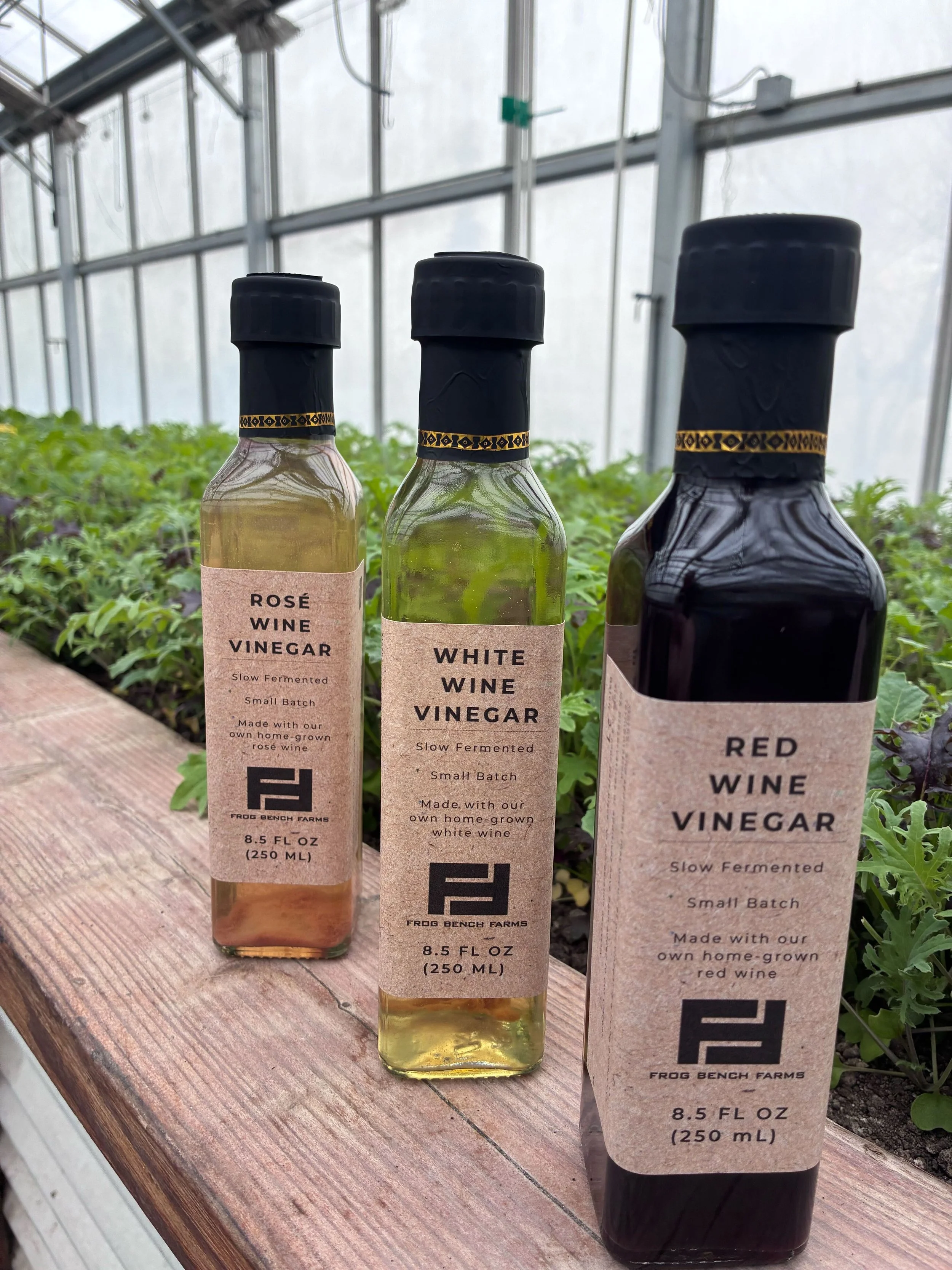 Wine Vinegars (8.5fl oz/$20,1 liter/$35)