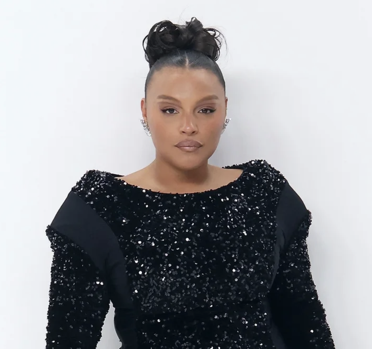 Essence: The Fashion Scholarship Fund To Honor Underrepresented College Students 