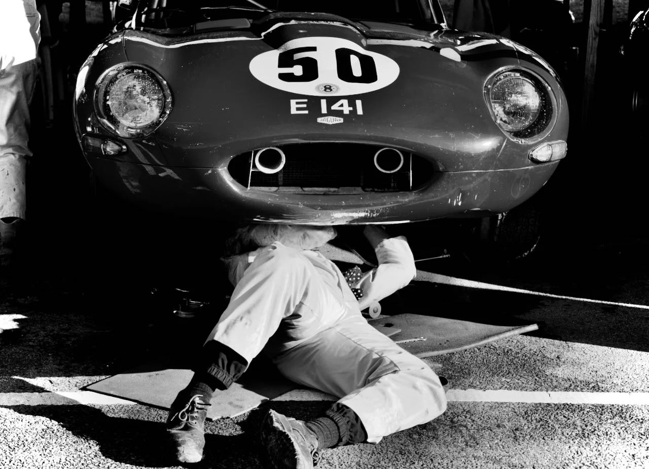 "Guns out" 1961 Jaguar E-type 3.8litre Goodwood Revival 2013