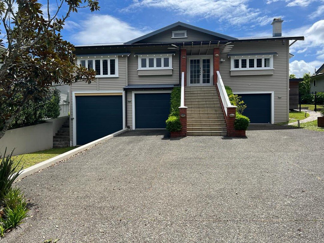 A touch to a classical house -

In a harmonious blend of tradition and modernity, a brand new garage door has been installed in a timeless classical bay villa home. This elegant upgrade seamlessly complements the home's historic charm while offering 