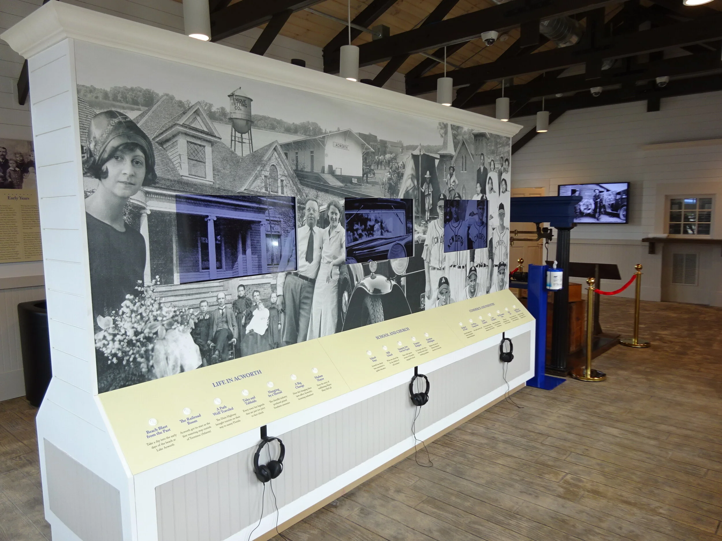 3.6 Acworth Depot Exhibits.JPG