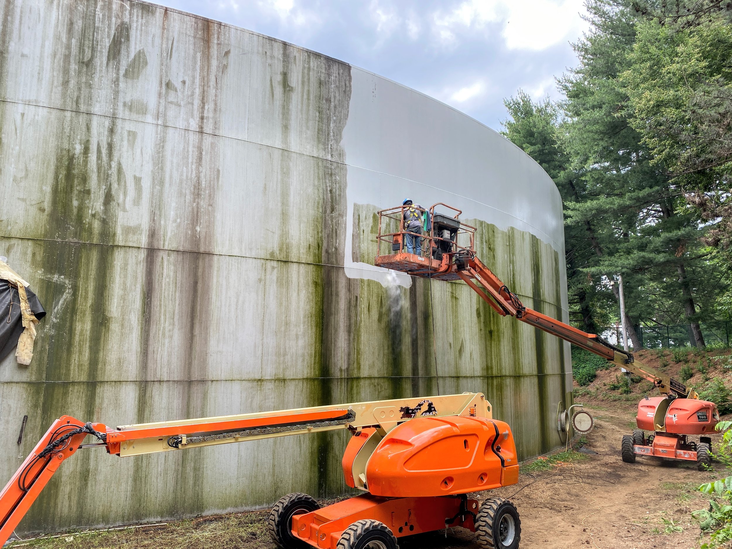 Water Tank Cleaning