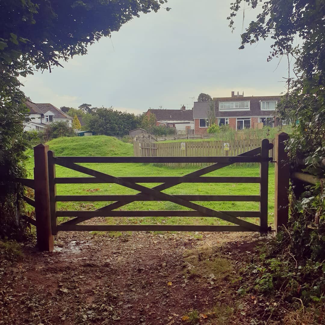 Replaced Gate Posts &amp; gate rehung Alphington Primary School