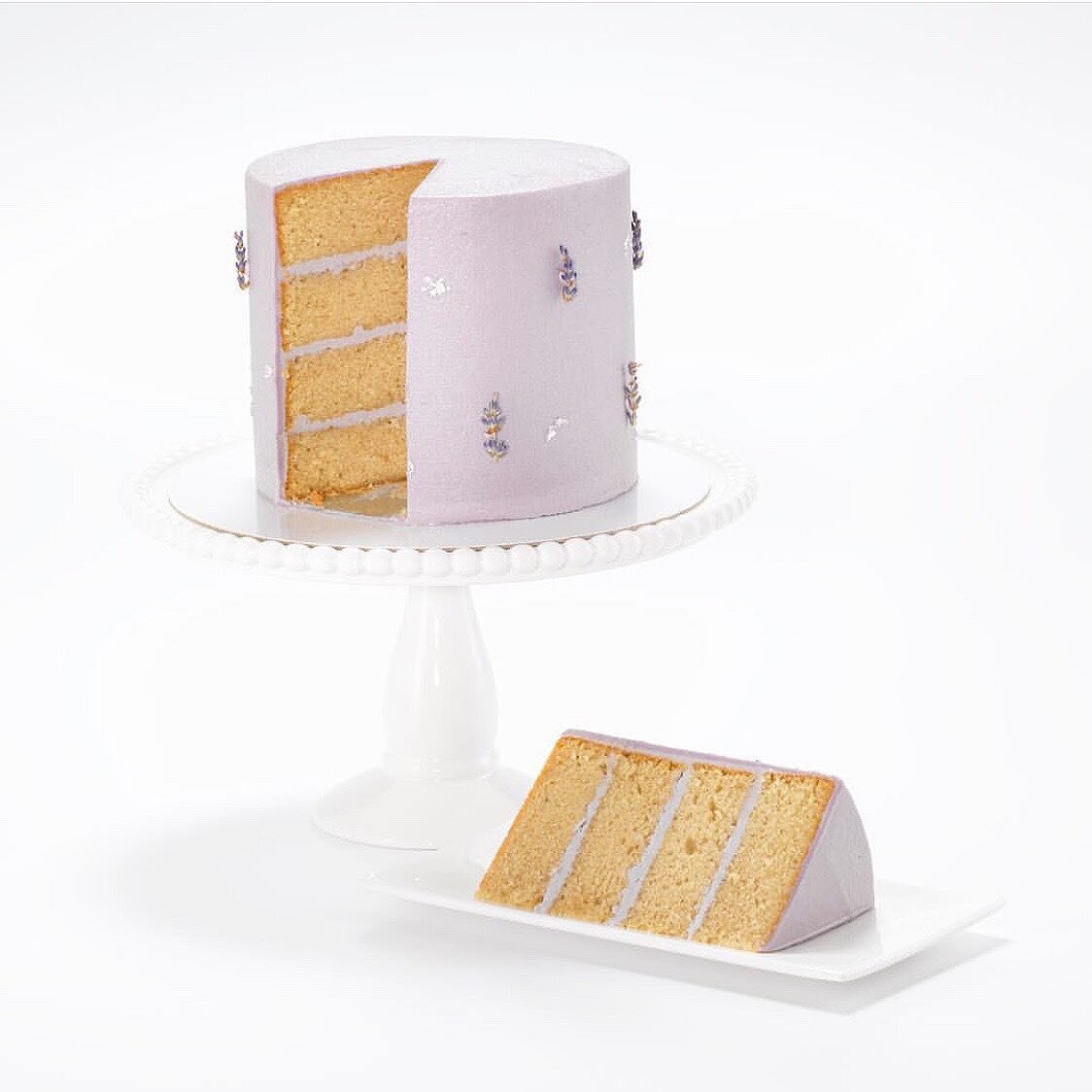 The most darling lavender and earl grey cake from @rosalindmillercakes  I&rsquo;ve never considered myself a great baker but I frequently make cake and this sounds like a delightful idea to try next summer! I&rsquo;ll make an admission - if I don&rsq