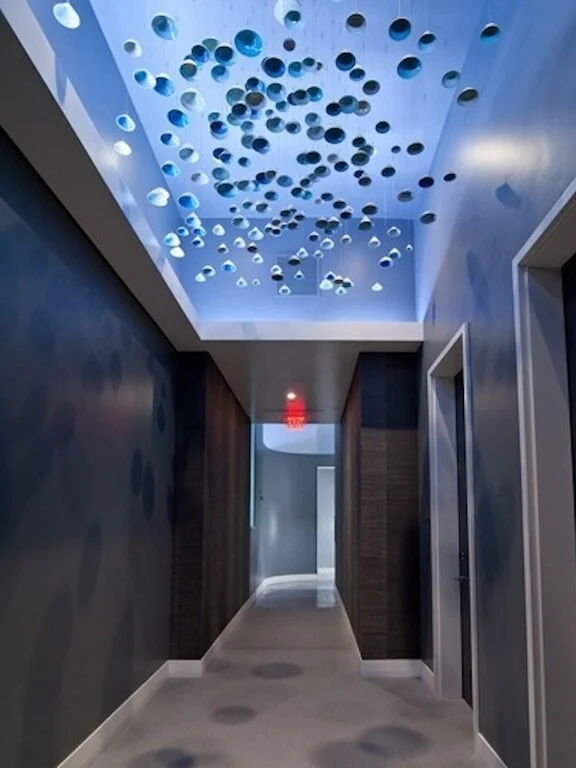 6_awayspa_corridorart.jpg